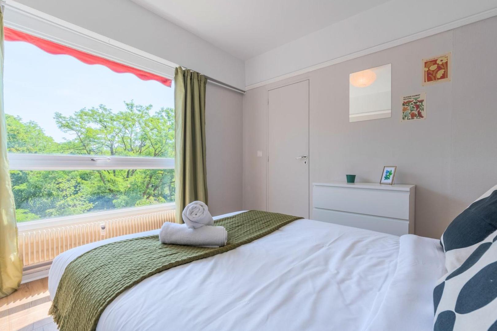 Spacious 3 Bedroom Apartment & Private Parking! Lambersart Exterior foto